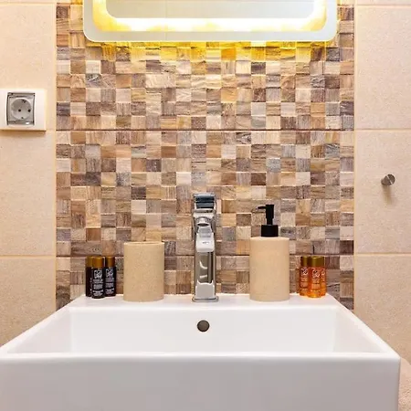 Hidden Gem In The Heart Of Apartment Plovdiv